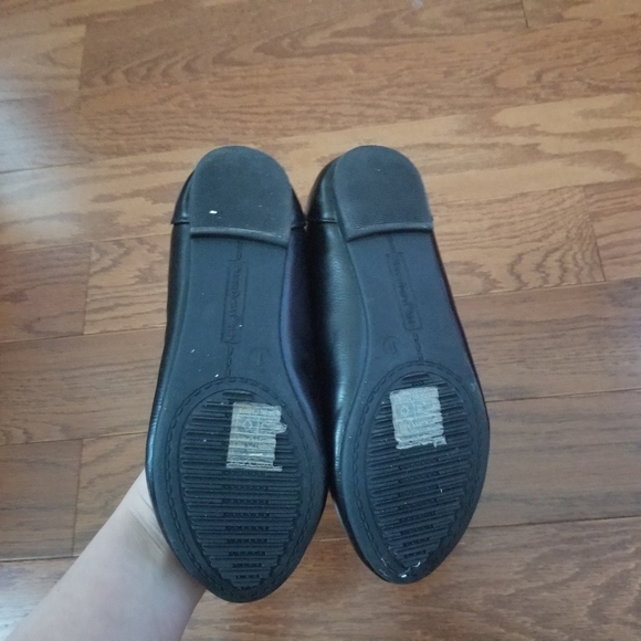 Flat shoes. Size 1 - Picture 4 of 5